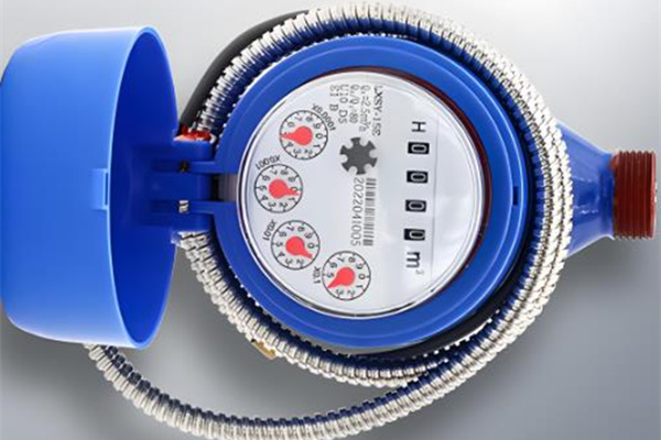 大口徑光電直讀遠(yuǎn)傳水表的精確度怎么樣？